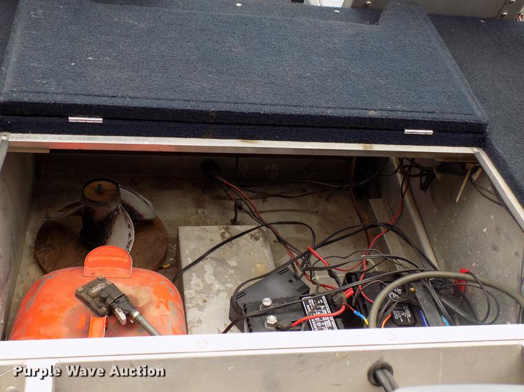 image for item DD3480 Lowe 160V boat and trailer