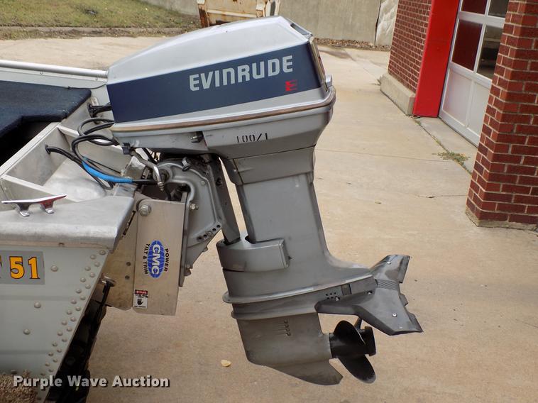 image for item DD3480 Lowe 160V boat and trailer