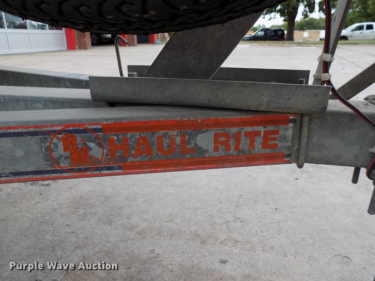 image for item DD3480 Lowe 160V boat and trailer