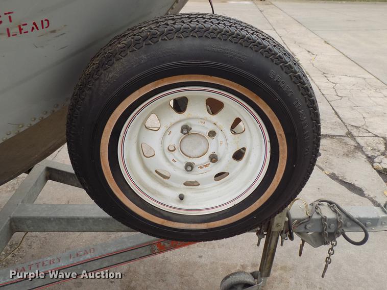 image for item DD3480 Lowe 160V boat and trailer