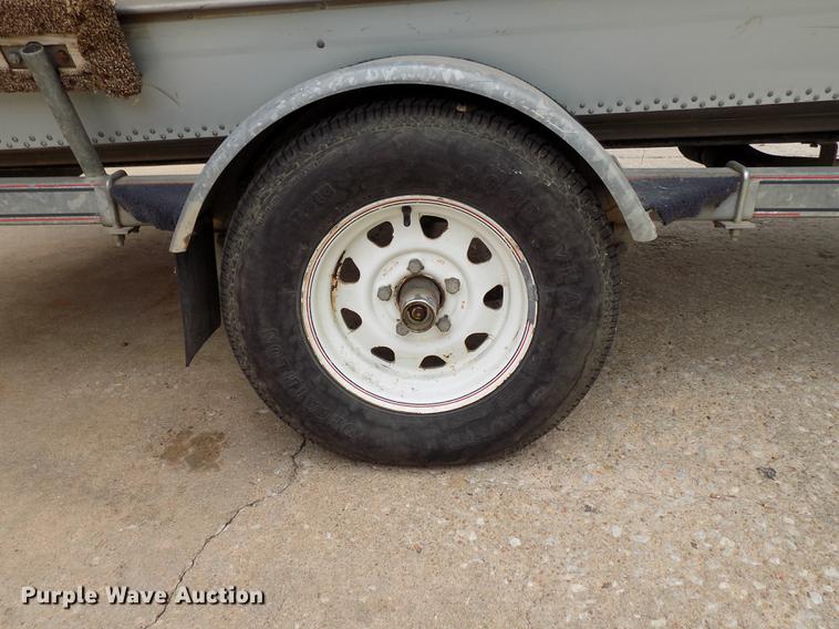 image for item DD3480 Lowe 160V boat and trailer