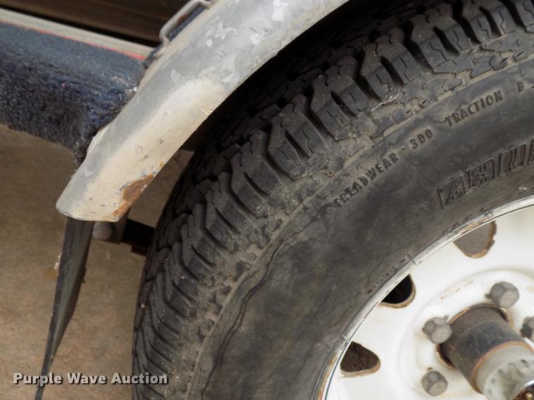 image for item DD3480 Lowe 160V boat and trailer