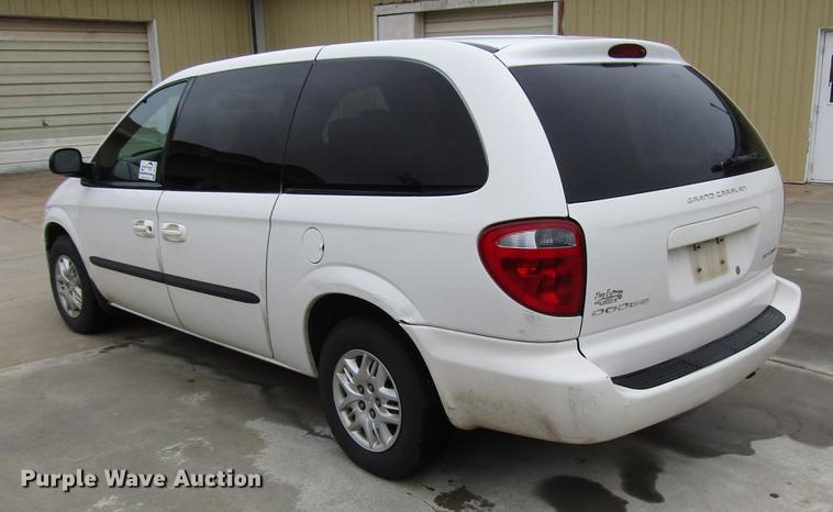 image for item DD3697 2003 Dodge Grand Caravan van