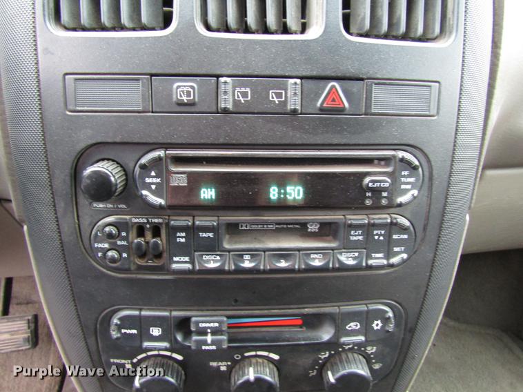 image for item DD3697 2003 Dodge Grand Caravan van