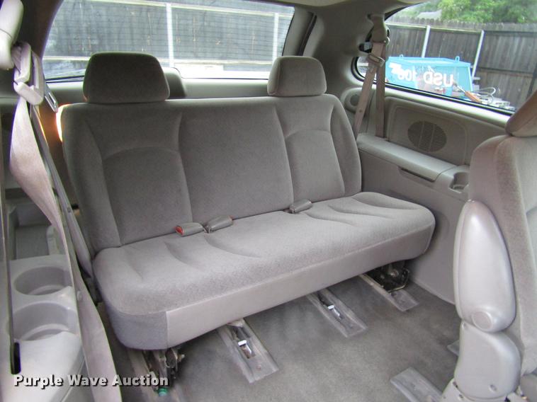 image for item DD3697 2003 Dodge Grand Caravan van