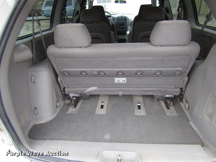 image for item DD3697 2003 Dodge Grand Caravan van