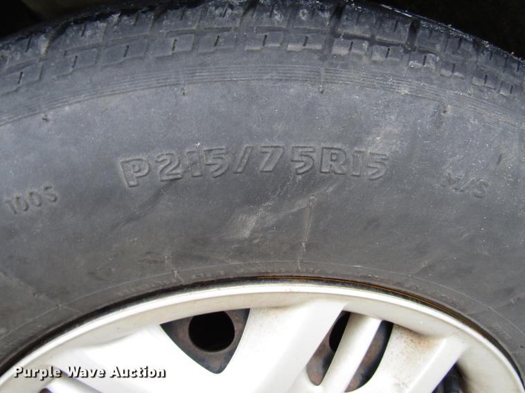 image for item DD3697 2003 Dodge Grand Caravan van