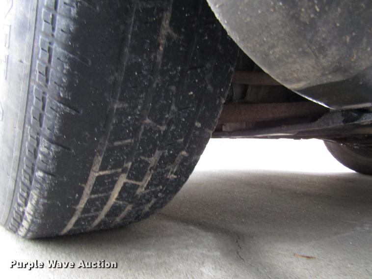 image for item DD3697 2003 Dodge Grand Caravan van