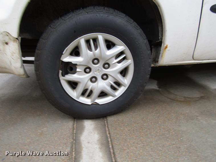 image for item DD3697 2003 Dodge Grand Caravan van