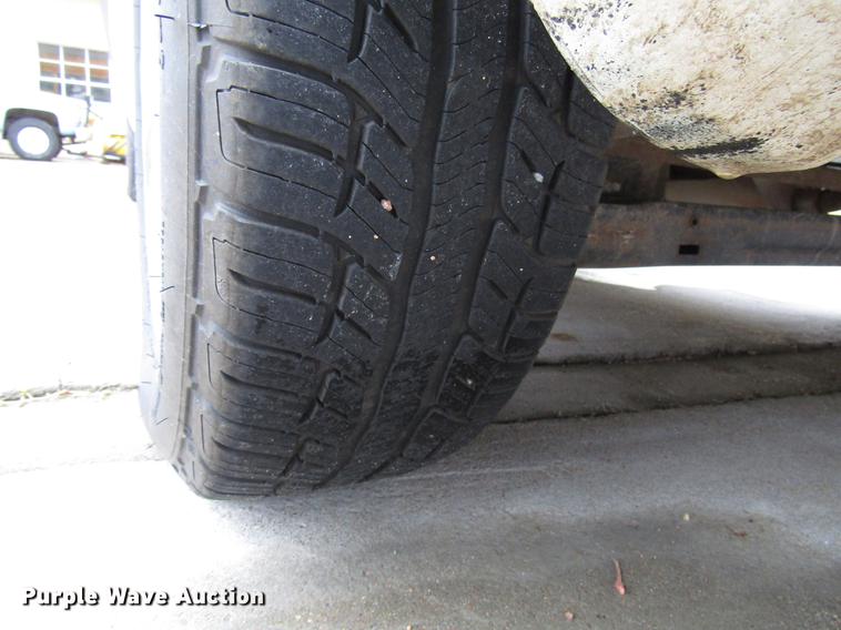 image for item DD3697 2003 Dodge Grand Caravan van