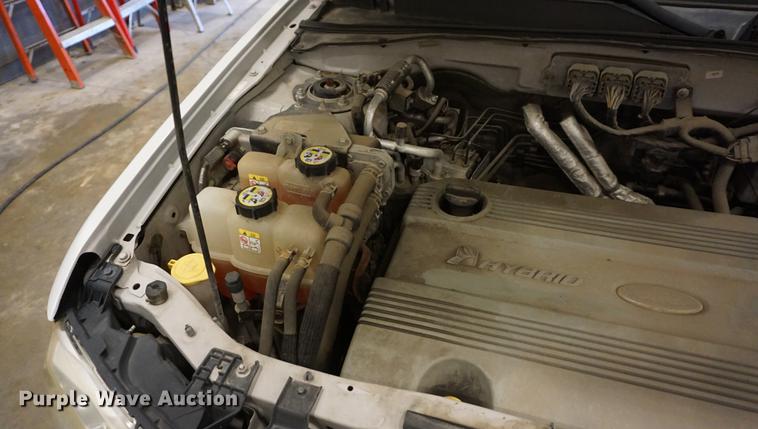 image for item DD6629 2008 Ford Escape Hybrid SUV