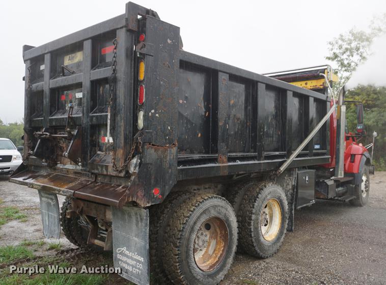 image for item DD6641 2008 International 7400 dump truck