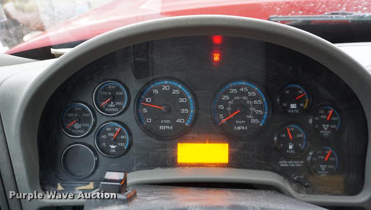 image for item DD6641 2008 International 7400 dump truck