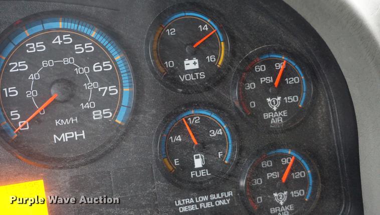 image for item DD6641 2008 International 7400 dump truck