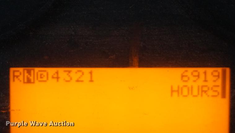 image for item DD6641 2008 International 7400 dump truck