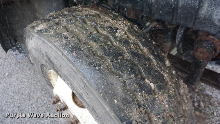 image for item DD6641 2008 International 7400 dump truck