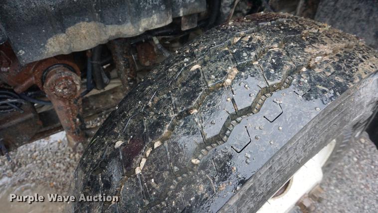 image for item DD6641 2008 International 7400 dump truck