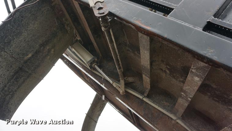 image for item DD6641 2008 International 7400 dump truck