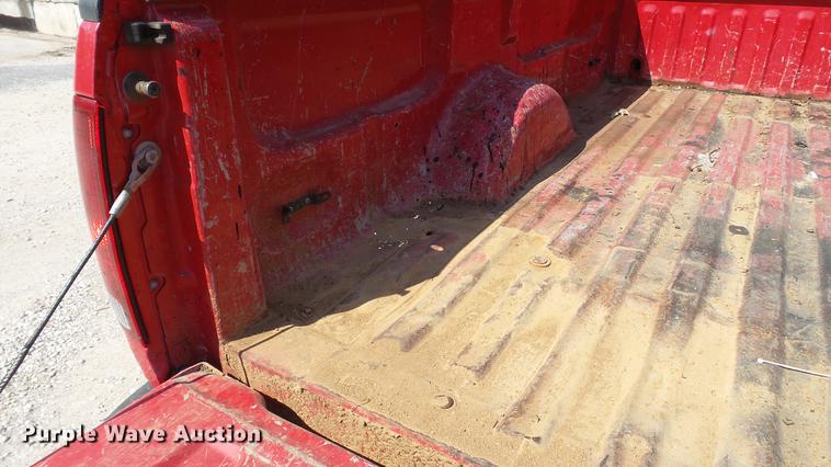 image for item DD7412 2000 Ford F150 flatbed pickup truck