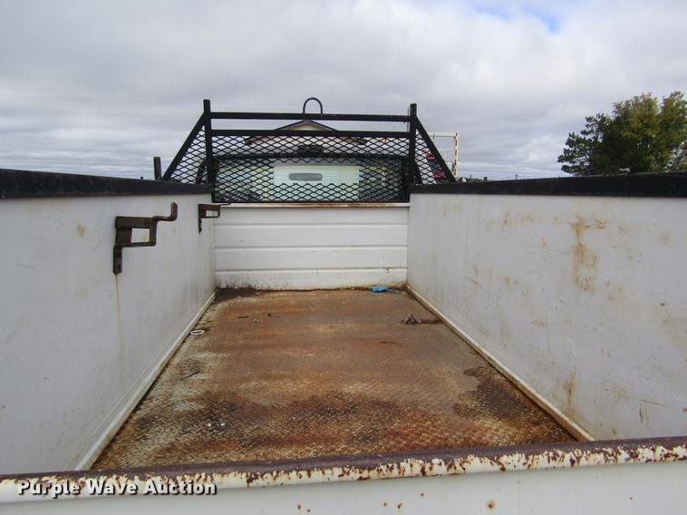 image for item DD8914 1993 Ford F150 utility bed pickup truck