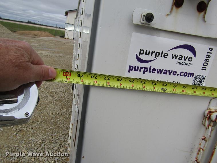 image for item DD8914 1993 Ford F150 utility bed pickup truck