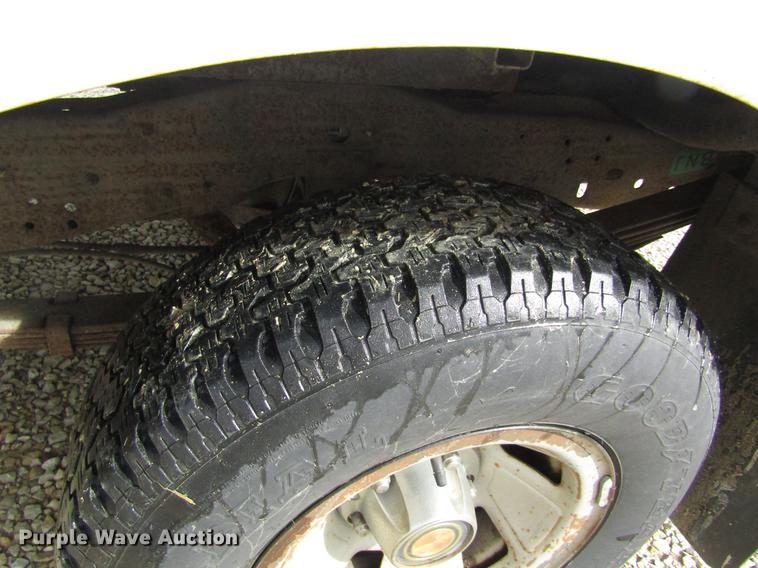 image for item DD8914 1993 Ford F150 utility bed pickup truck