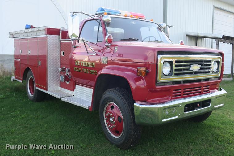 image for item DE3832 1977 Chevrolet C60 fire truck