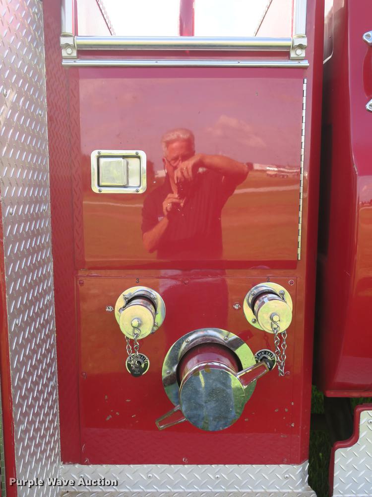 image for item DE3832 1977 Chevrolet C60 fire truck