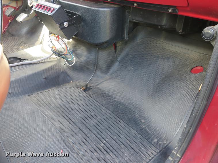 image for item DE3832 1977 Chevrolet C60 fire truck