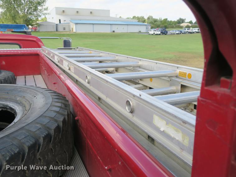 image for item DE3832 1977 Chevrolet C60 fire truck