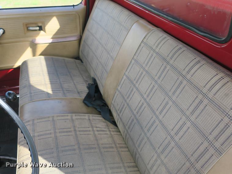 image for item DE3832 1977 Chevrolet C60 fire truck