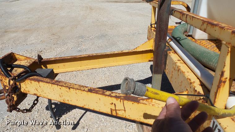 image for item DE4833 1999 Vactron PMD-800GT vacuum excavator