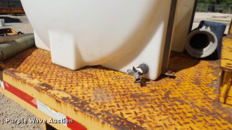 image for item DE4833 1999 Vactron PMD-800GT vacuum excavator