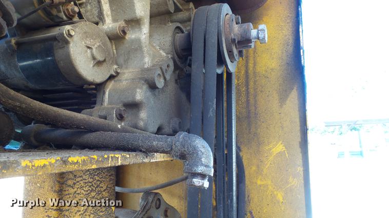 image for item DE4833 1999 Vactron PMD-800GT vacuum excavator