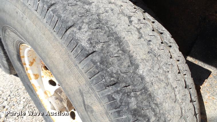 image for item DE4833 1999 Vactron PMD-800GT vacuum excavator