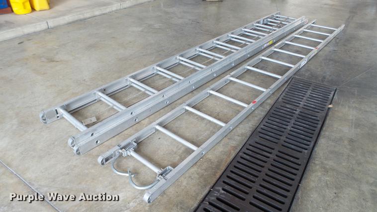 image for item DE4845 (2) Duo-Safety ladders