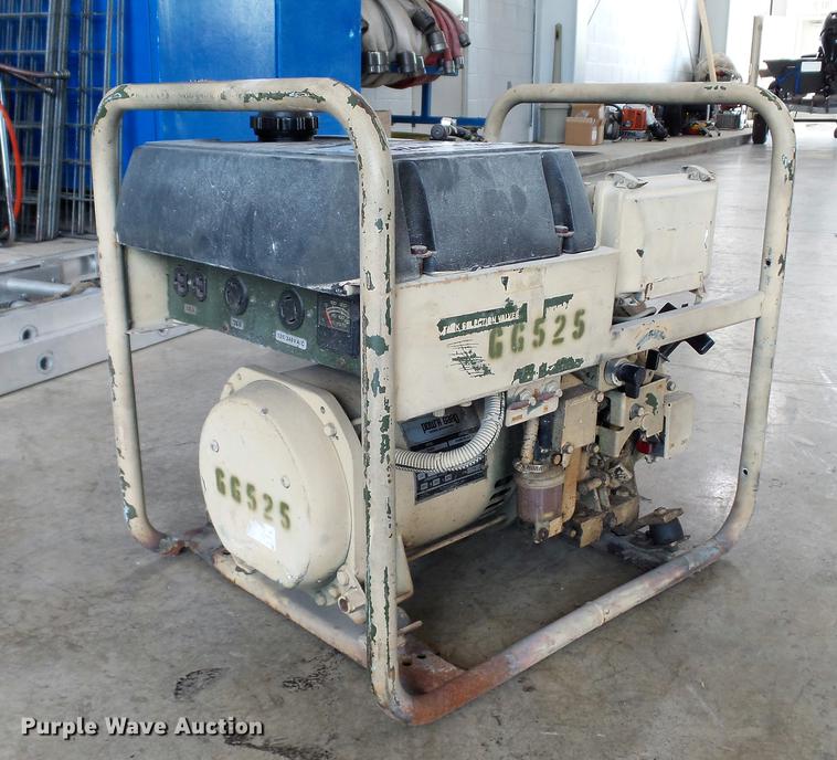 image for item DE4846 Pow'r Gard 30D36R generator