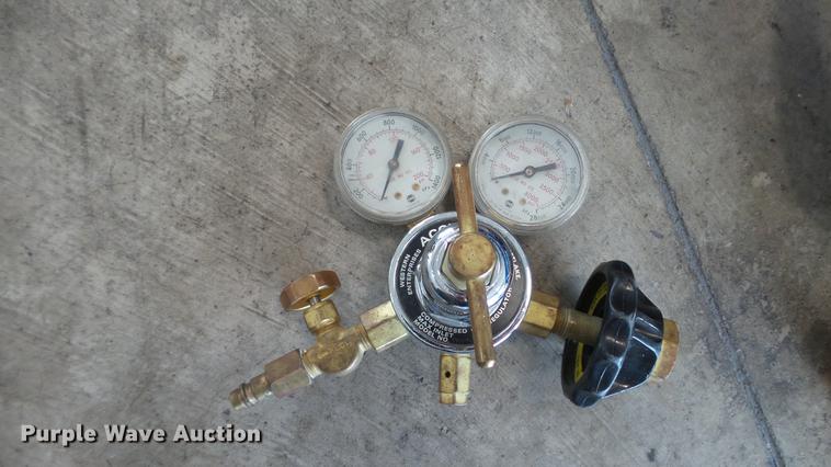 image for item DE4847 Fire department equipment