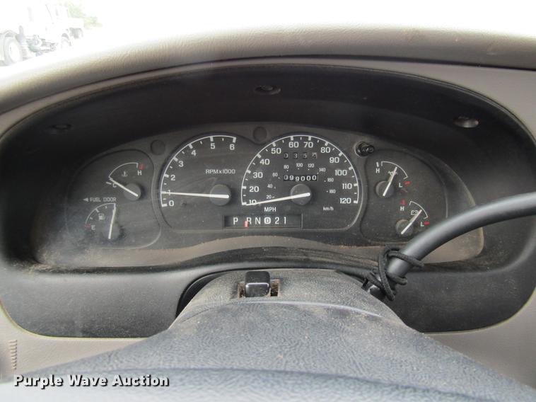 image for item DE5859 2000 Ford Ranger SuperCab pickup truck