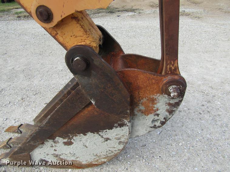 image for item DE5861 1987 Case 480E backhoe