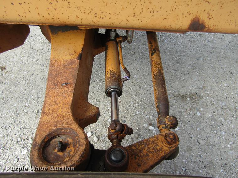 image for item DE5861 1987 Case 480E backhoe