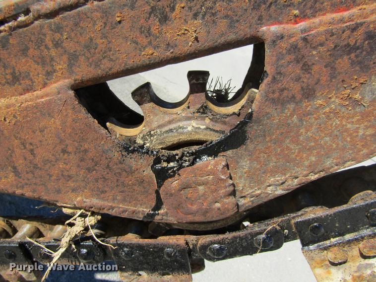 image for item DE5865 Ditch Witch J20 trencher