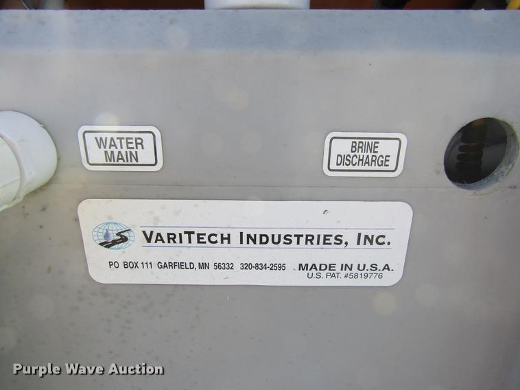 image for item DE5866 Varitech Industries poly salt brine mixing tank