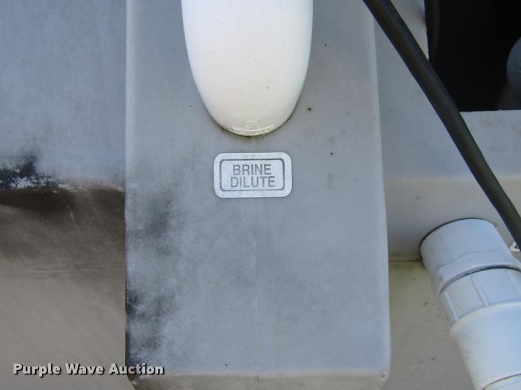 image for item DE5866 Varitech Industries poly salt brine mixing tank