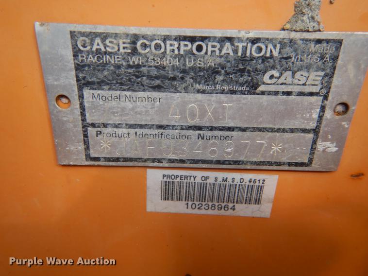 image for item DF1856 2002 Case 40XT skid steer