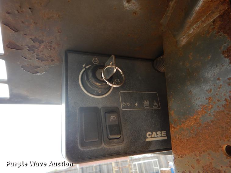 image for item DF1856 2002 Case 40XT skid steer