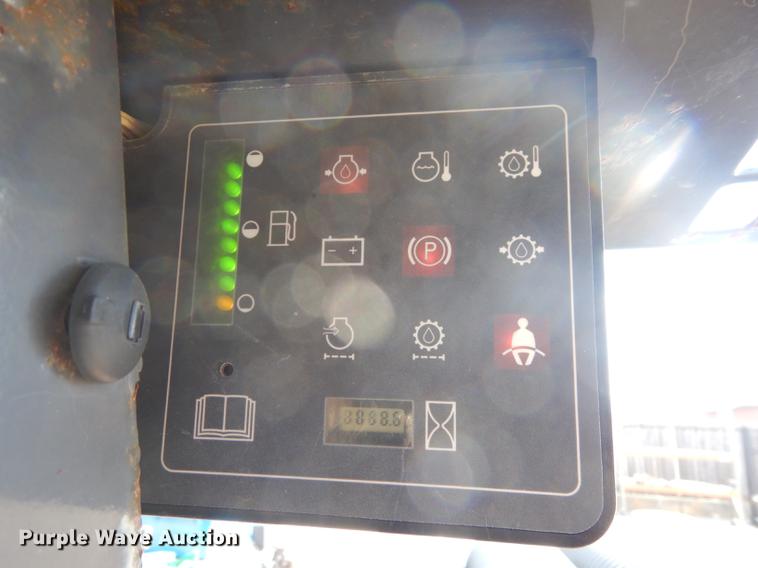 image for item DF1856 2002 Case 40XT skid steer