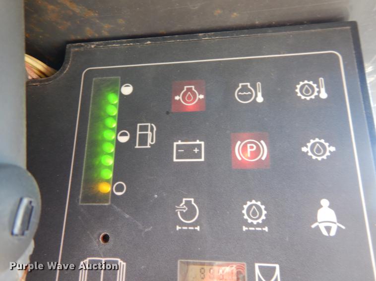 image for item DF1856 2002 Case 40XT skid steer