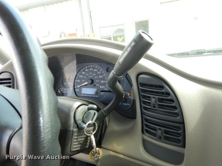 image for item DF1859 2005 Chevrolet Astro van