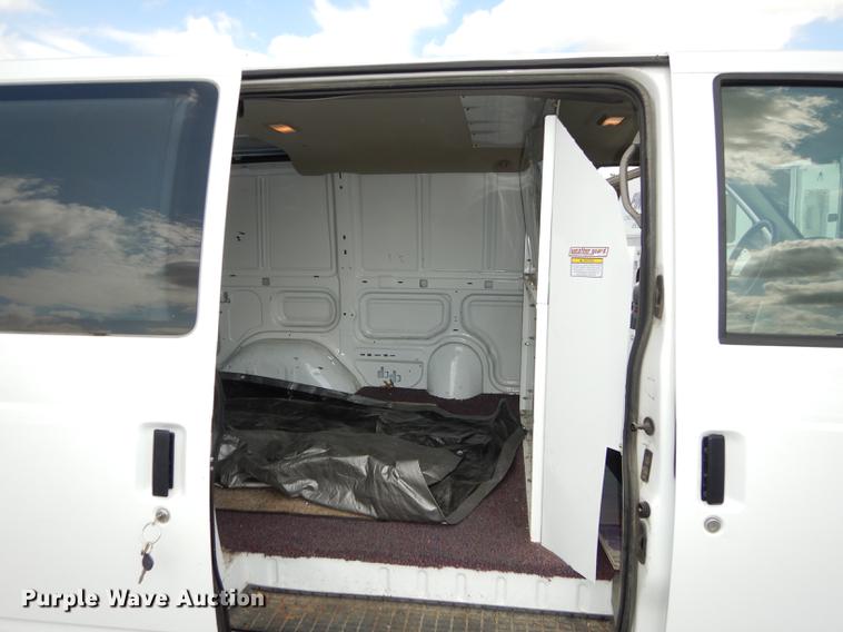 image for item DF1859 2005 Chevrolet Astro van